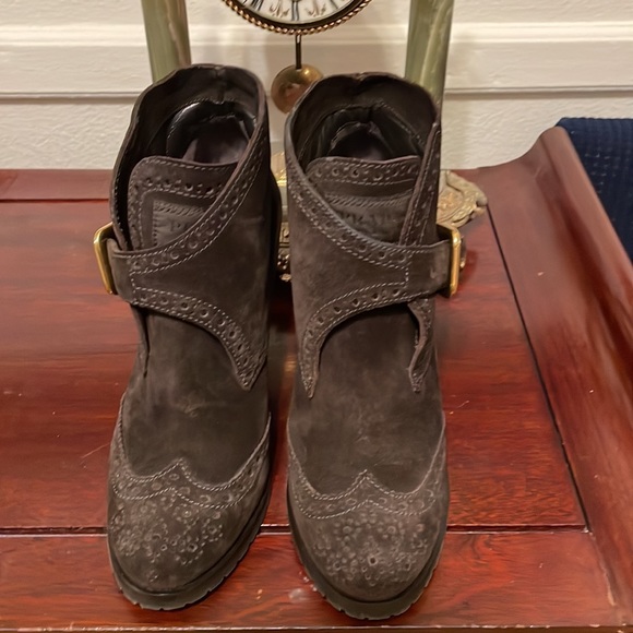 Prada brown suede ankle boots with gold buckle and perforated design . - Picture 2 of 5